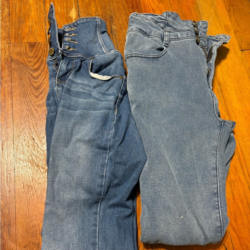 Jeans